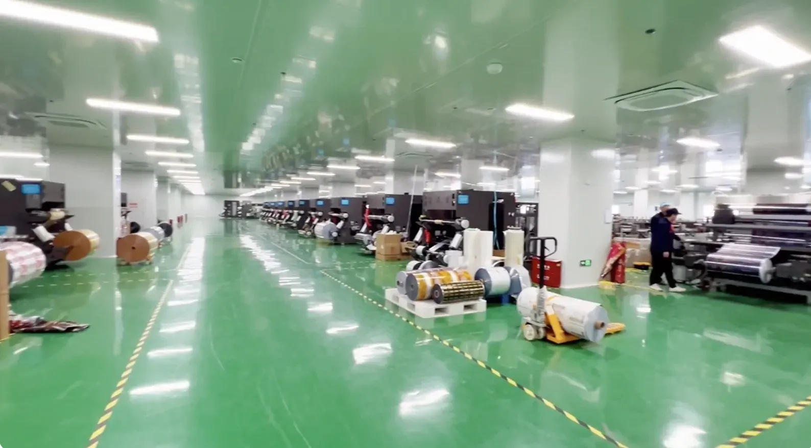 Huiyang‘s bag making workshop